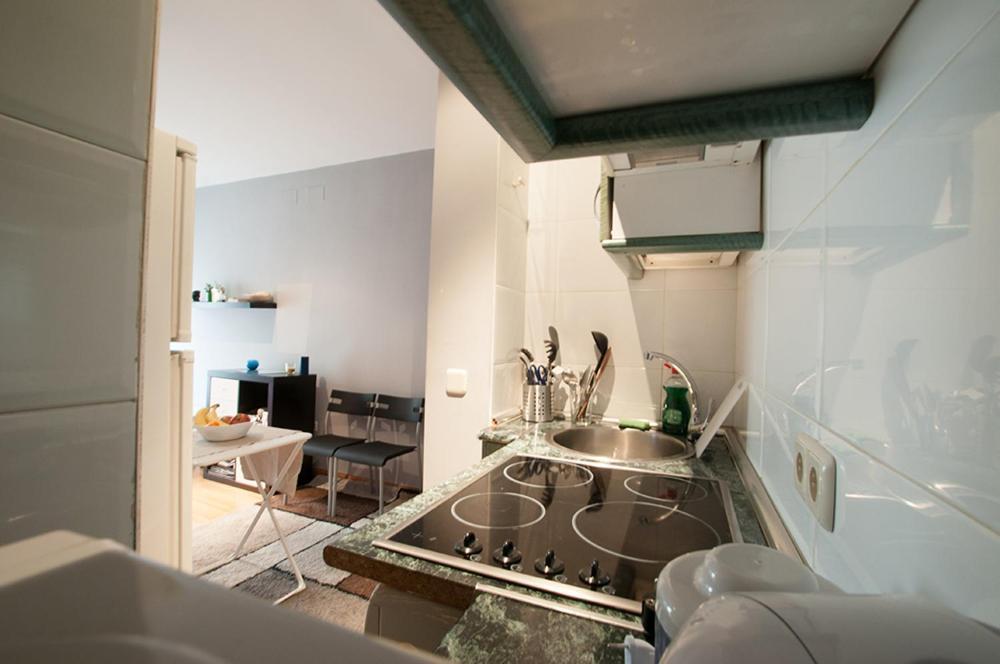 Apartamentos Eloisa Madrid Buitenkant foto